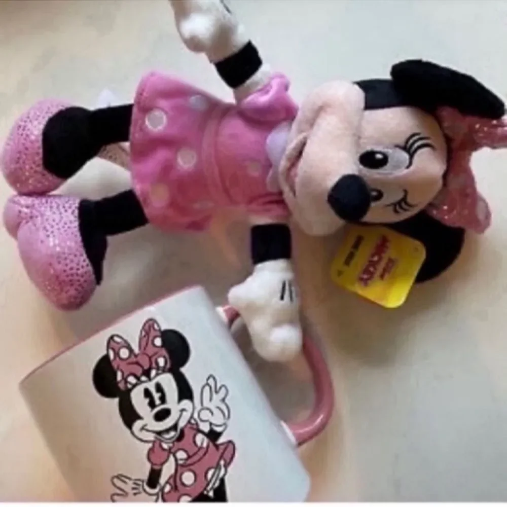 Disney Minnie Mouse Plush + Large Cup Mug Gift Set NEW